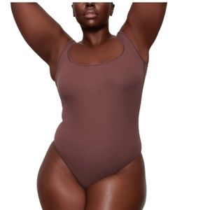 SKIMS Cotton Rib Bodysuit Garnet Large
